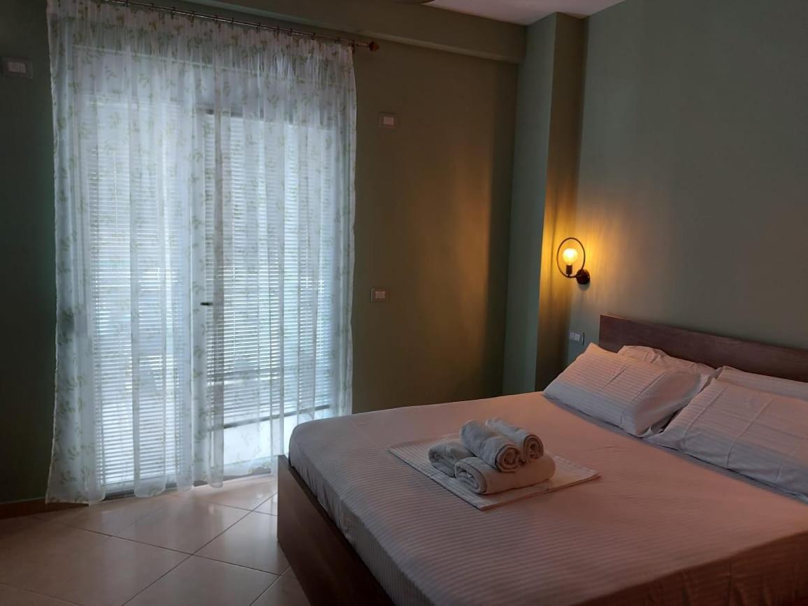 Deni Sea View Apartment Wlora Zewnętrze zdjęcie