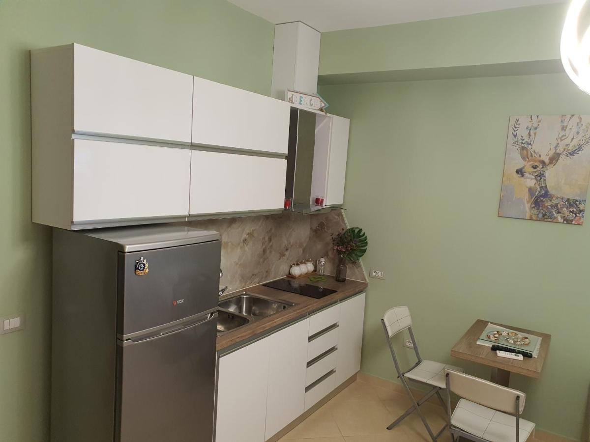 Deni Sea View Apartment Wlora Zewnętrze zdjęcie