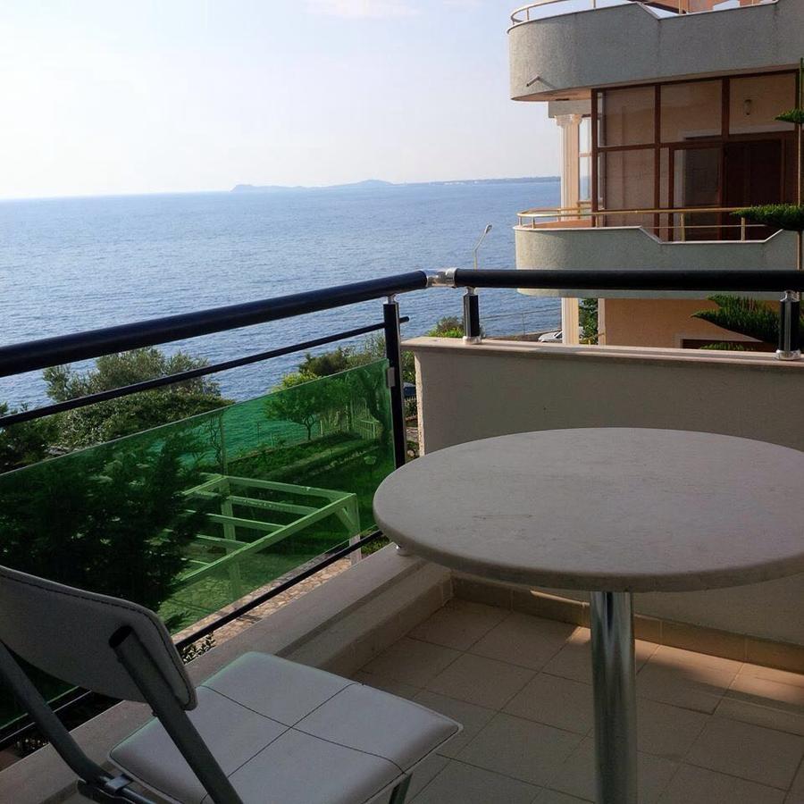 Deni Sea View Apartment Wlora Zewnętrze zdjęcie