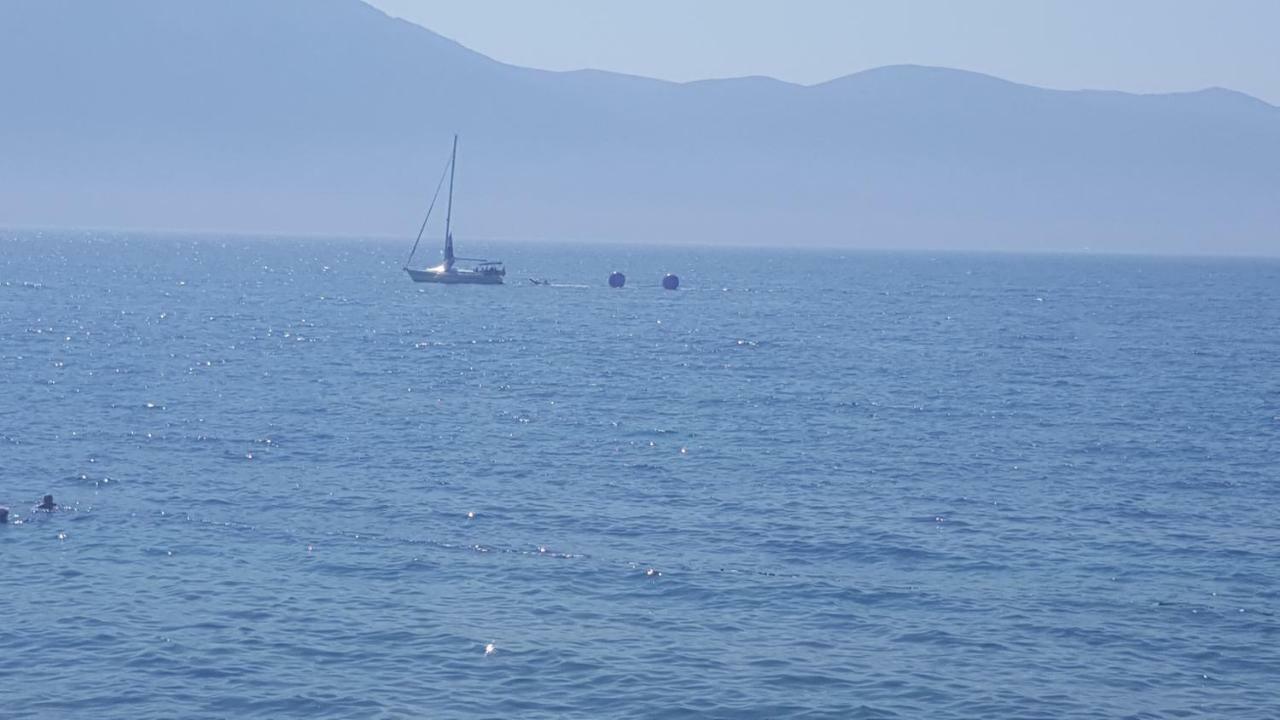 Deni Sea View Apartment Wlora Zewnętrze zdjęcie